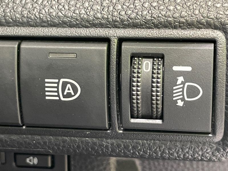 2023 Toyota Corolla Touring 6AA-ZWE219W (UW-6a92501386a59)[6]