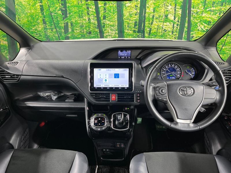 2019 Toyota Noah DAA-ZWR80W (UW-6a92501aa6d8b)[19]