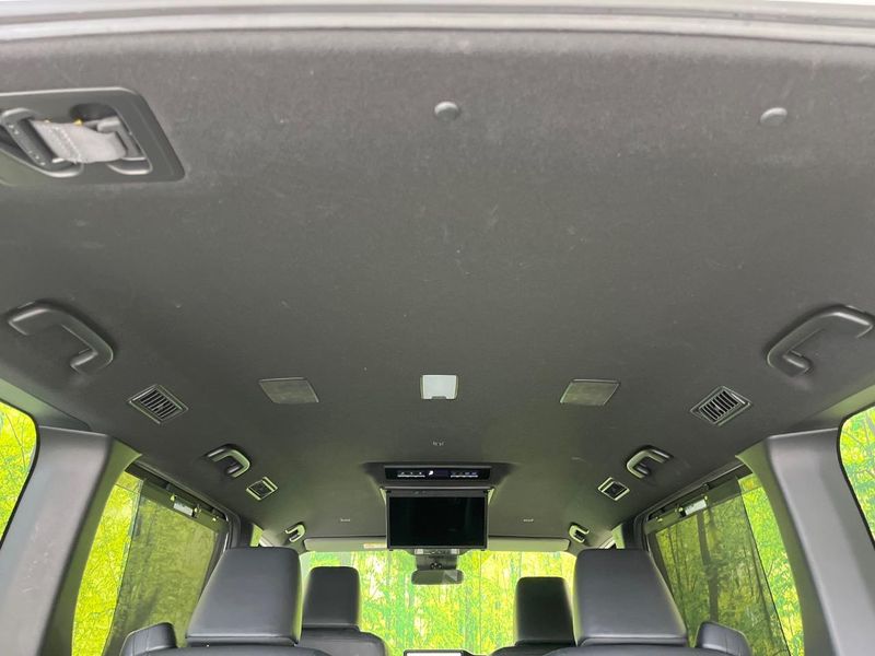 2023 Toyota Voxy 6AA-ZWR90W (UW-6a9250239312b)[24]
