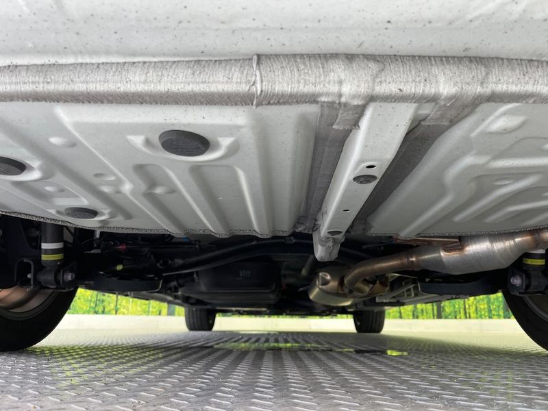 2023 Toyota Voxy 6AA-ZWR90W (UW-6a9250239312b)[28]