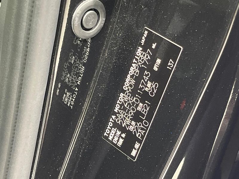 2023 Toyota Voxy 6AA-ZWR90W (UW-6a92502438c51)[1]