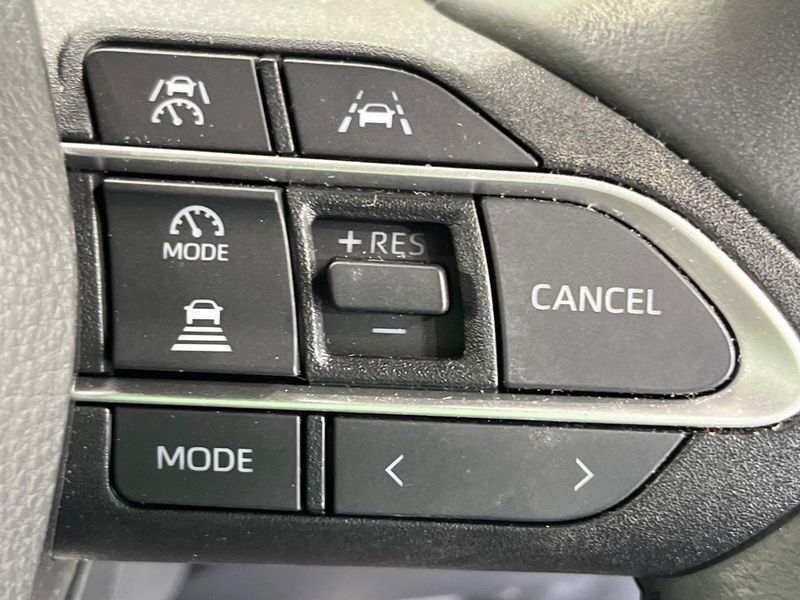 2024 Toyota Noah 6AA-ZWR90W (UW-6a9250275f4f8)[13]