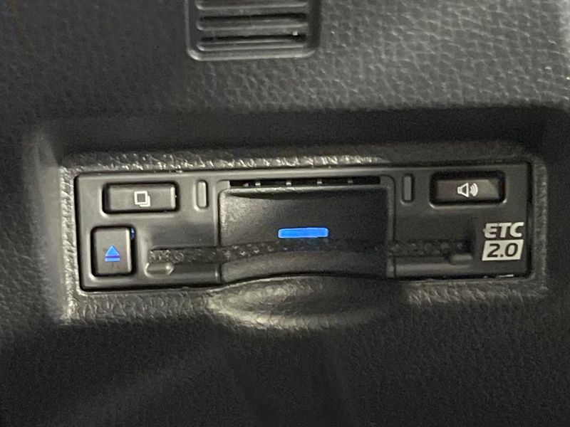 2024 Toyota Noah 6AA-ZWR90W (UW-6a9250275f4f8)[11]