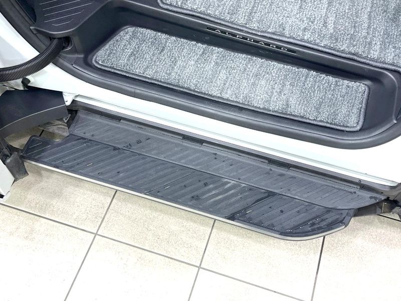 2025 Toyota Alphard Hybrid 6AA-AAHH40W (UW-6a939d929ddfd)[11]