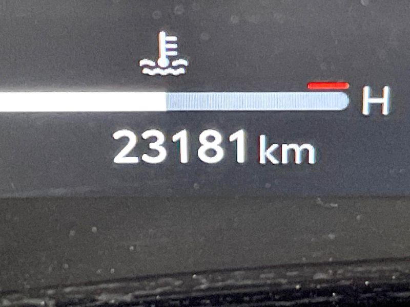 2024 Toyota Alphard Hybrid 6AA-AAHH40W (UW-6a939d9706382)[2]