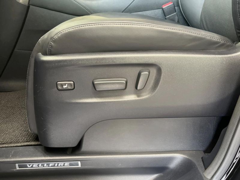 2018 Toyota Vellfire DBA-AGH30W (UW-6a939daa17af2)[12]