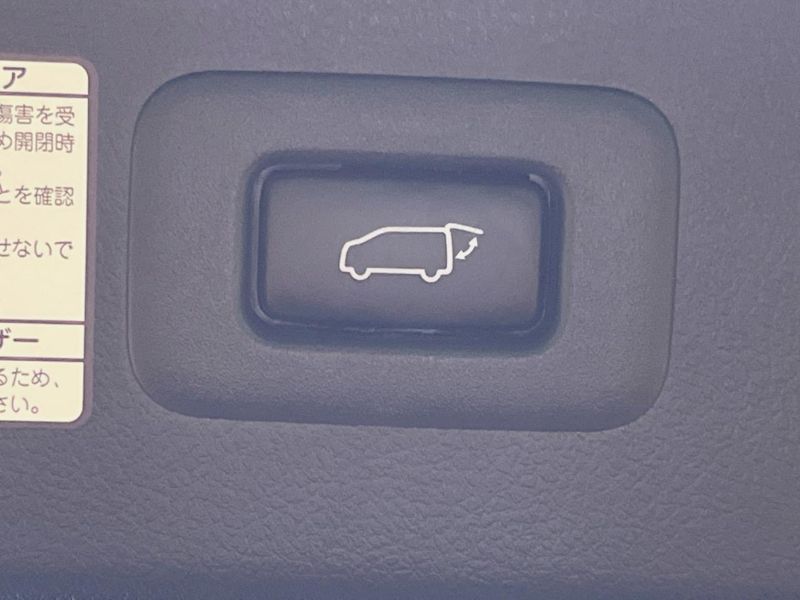 2018 Toyota Vellfire DBA-AGH30W (UW-6a939daa17af2)[18]