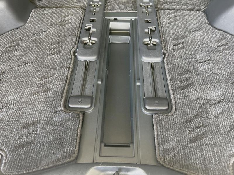 2021 Toyota Alphard 3BA-AGH30W (UW-6a939db9085ac)[14]