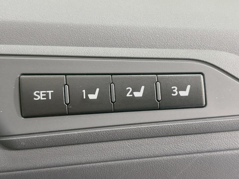 2021 Toyota Alphard 3BA-AGH30W (UW-6a939db9085ac)[24]