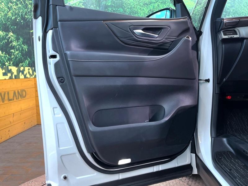 2024 Toyota Alphard 3BA-AGH40W (UW-6a939dbe1e9e4)[26]