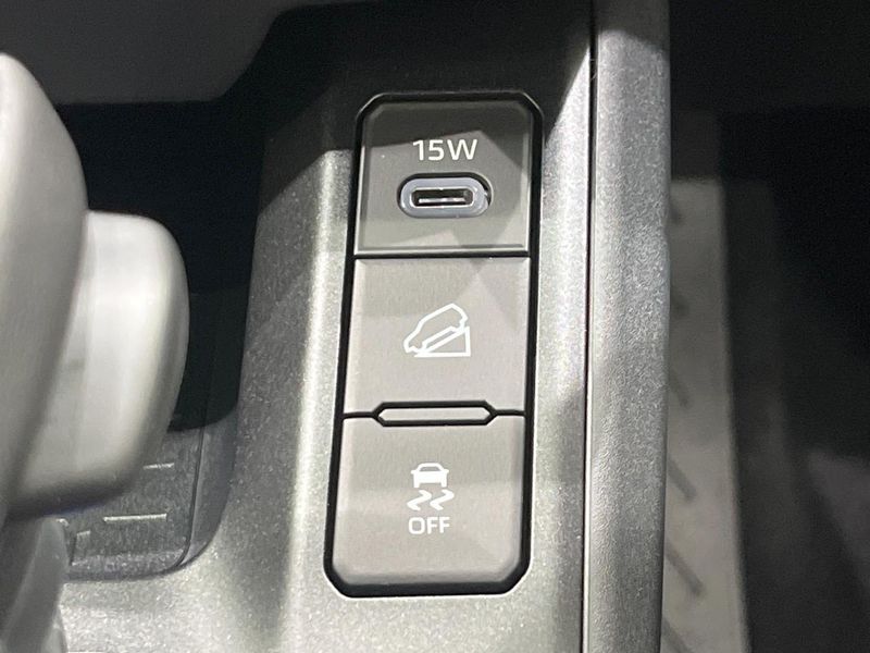 2026 Toyota RAV4 6AA-AXAN64 (UW-6a939dd87808a)[23]