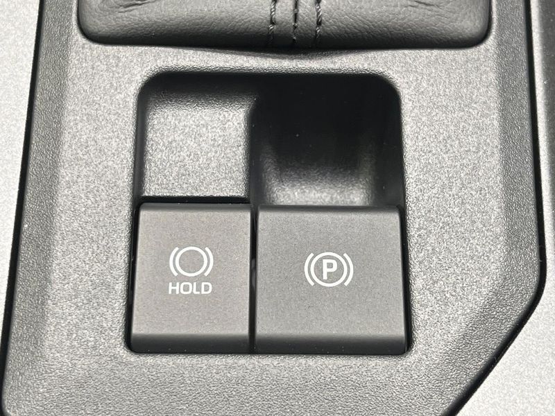 2026 Toyota RAV4 6AA-AXAN64 (UW-6a939dd87808a)[24]