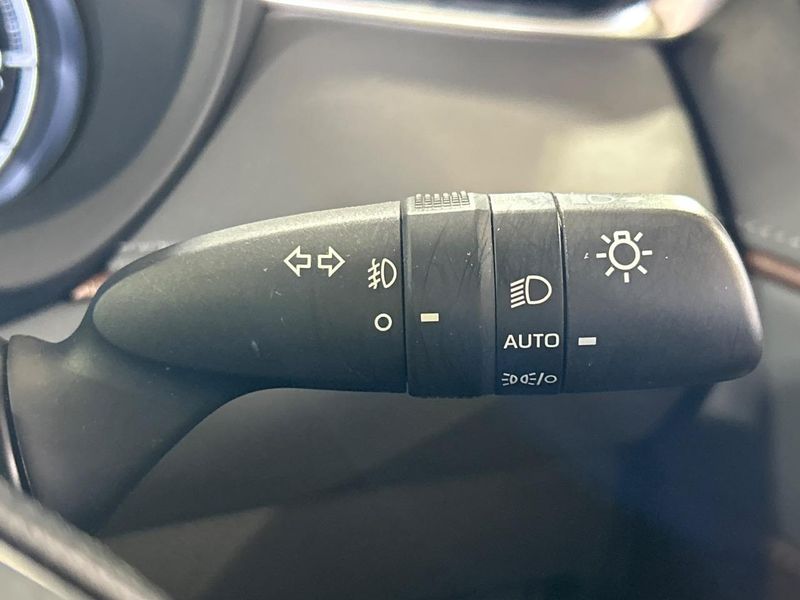 2022 Toyota Harrier Hybrid 6AA-AXUH80 (UW-6a939ddf15d1f)[8]