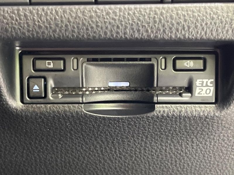 2023 Toyota Harrier Hybrid 6AA-AXUH85 (UW-6a939de95bf0a)[25]