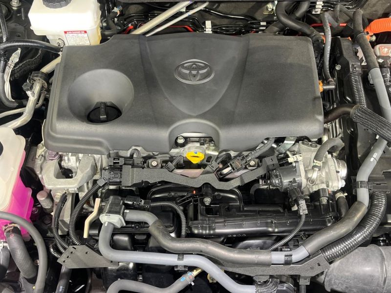 2023 Toyota Harrier Hybrid 6AA-AXUH85 (UW-6a939de95bf0a)[4]