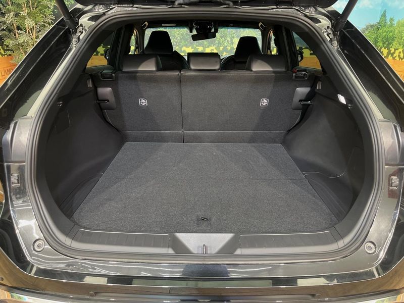 2023 Toyota Harrier Hybrid 6AA-AXUH85 (UW-6a939de96a194)[5]