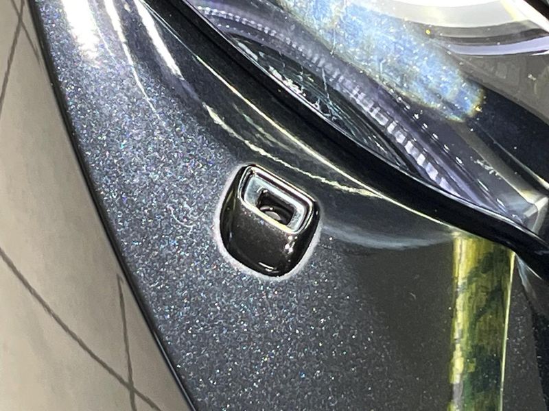 2022 Mazda MX-30 5AA-DREJ3P (UW-6a939e57a68a3)[11]