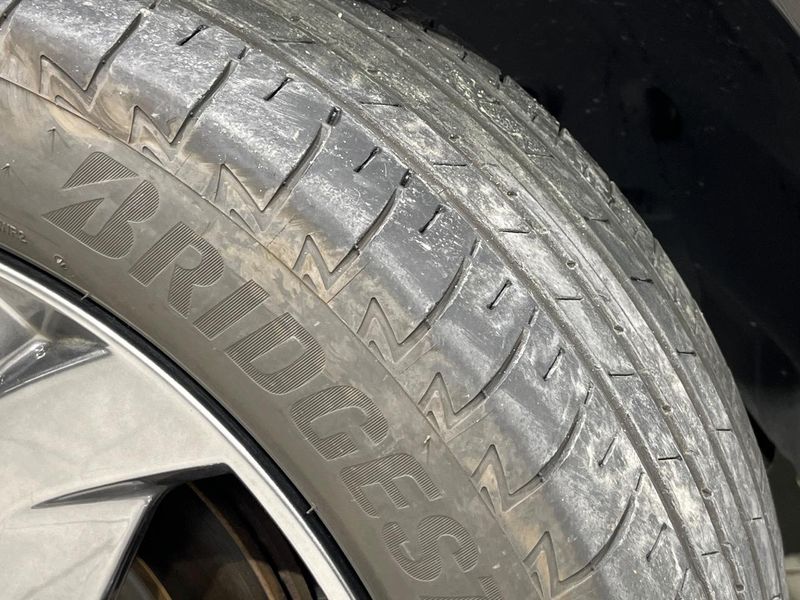 2022 Mazda MX-30 5AA-DREJ3P (UW-6a939e57a68a3)[17]