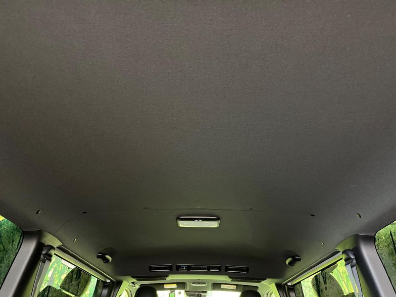2025 Toyota Hiace Van 3DF-GDH201V (UW-6a939e79d4d16)[26]