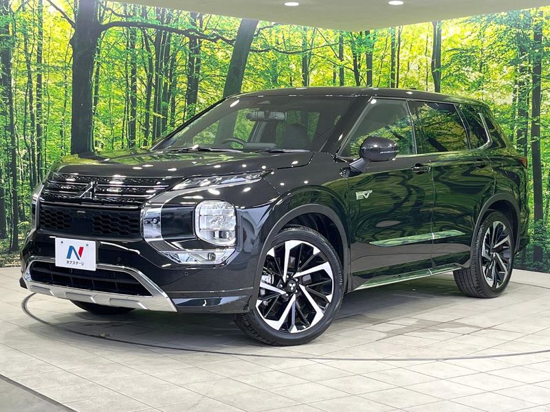 2022 Mitsubishi OUTLANDER PHEV 5LA-GN0W (UW-6a939e984753c)[0]