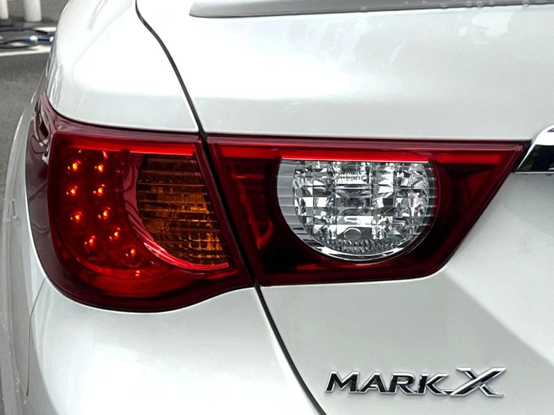 2010 Toyota Mark X DBA-GRX130 (UW-6a939ea6a969a)[17]