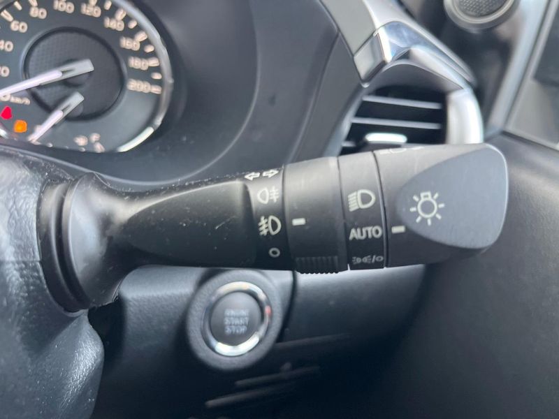 2023 Toyota Hilux 3DF-GUN125 (UW-6a939eb5a1980)[6]