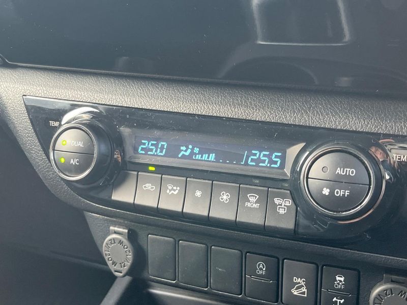 2023 Toyota Hilux 3DF-GUN125 (UW-6a939eb5a1980)[16]