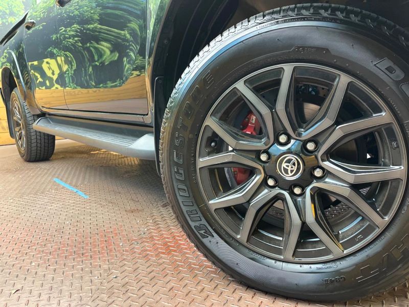 2024 Toyota Hilux 3DF-GUN125 (UW-6a939eb6727f2)[19]