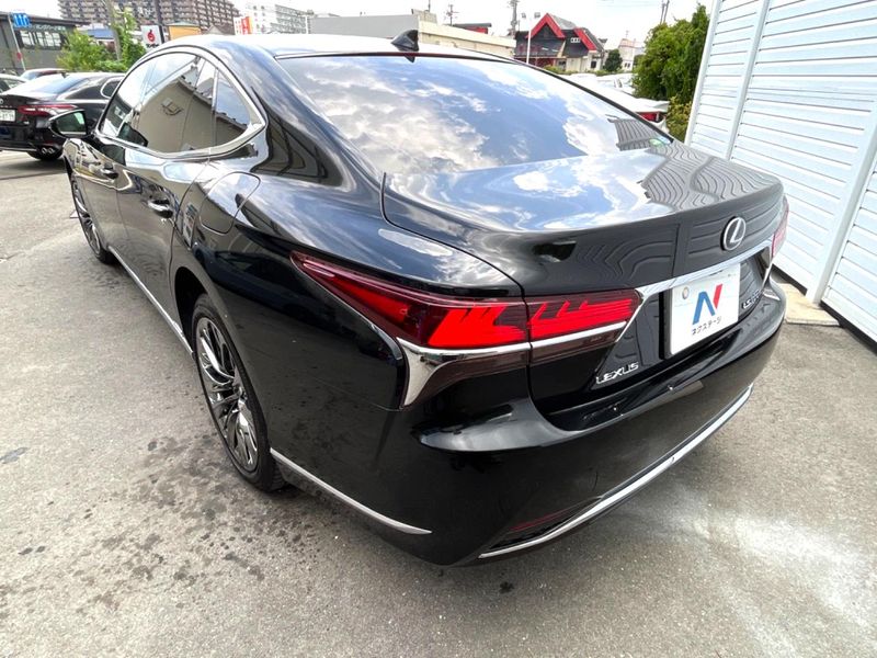 2018 Lexus LS DAA-GVF50 (UW-6a939eb76de0c)[13]