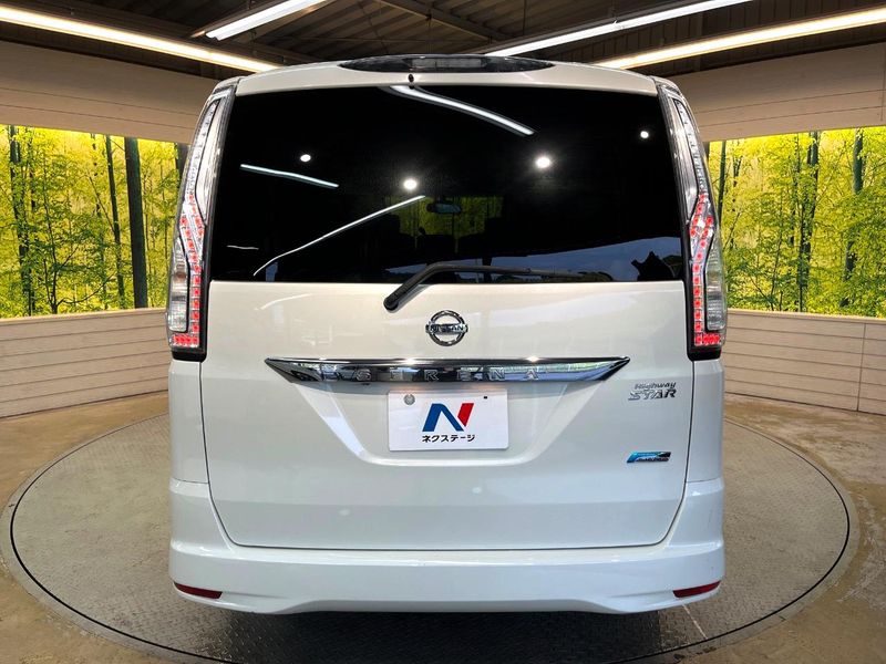 2014 Nissan Serena DAA-HFC26 (UW-6a939ed31eb0c)[16]