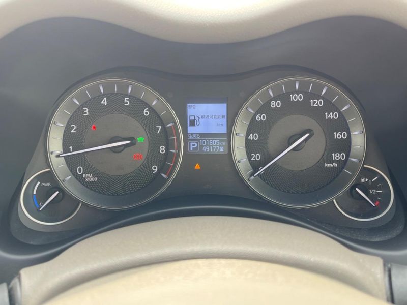 2016 Nissan FUGA HYBRID DAA-HY51 (UW-6a939ee0efc10)[15]