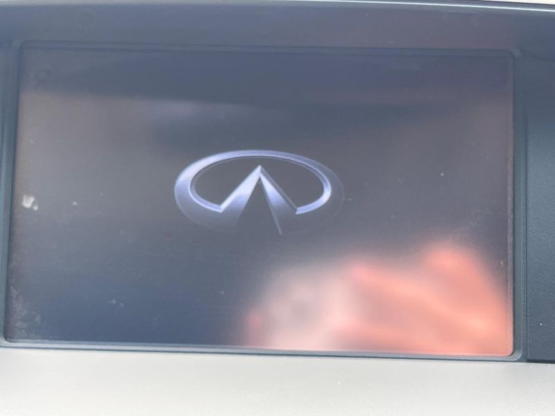 2016 Nissan FUGA HYBRID DAA-HY51 (UW-6a939ee0efc10)[24]