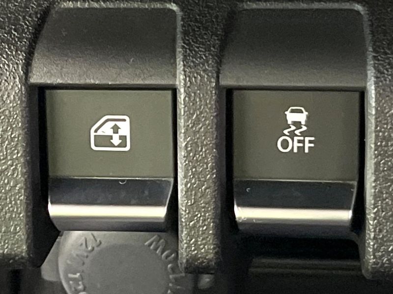 2022 Suzuki Jimny 3BA-JB64W (UW-6a939ee489054)[29]