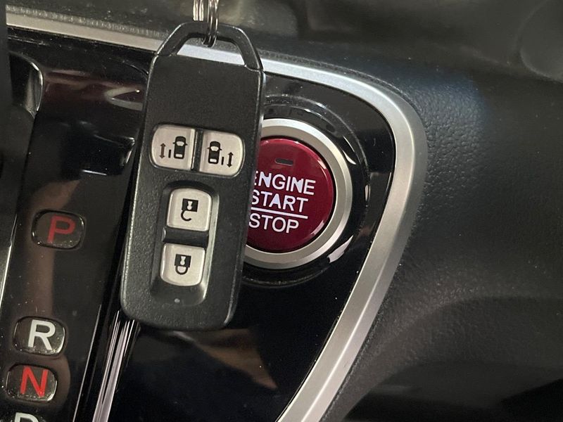 2015 Honda N-BOX CUSTOM DBA-JF1 (UW-6a939efce23cb)[19]