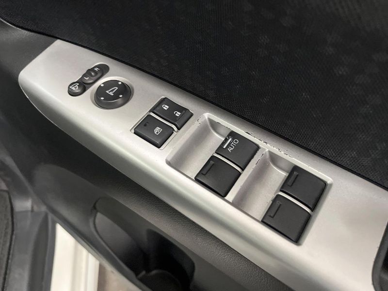 2015 Honda N-BOX CUSTOM DBA-JF1 (UW-6a939efce23cb)[10]