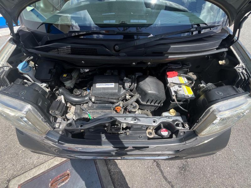 2015 Honda N-BOX CUSTOM DBA-JF1 (UW-6a939efd20565)[4]