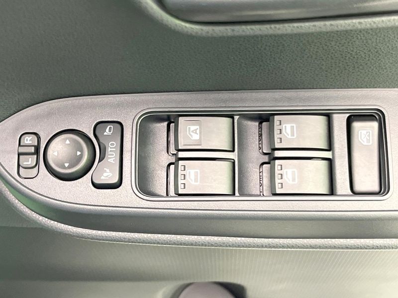 2025 Daihatsu Tanto 5BA-LA650S (UW-6a939fa25e5bd)[13]