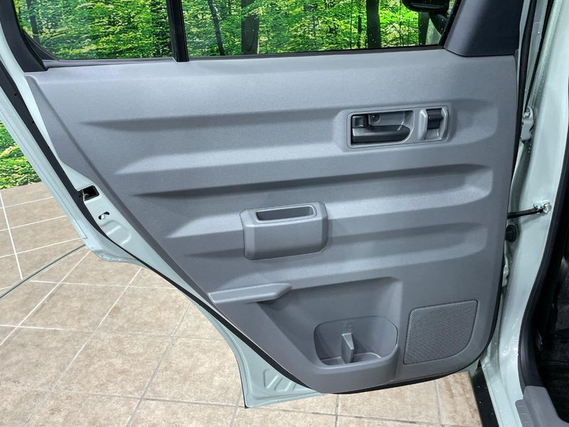 2025 Daihatsu Taft 5BA-LA900S (UW-6a939fc2385ad)[21]