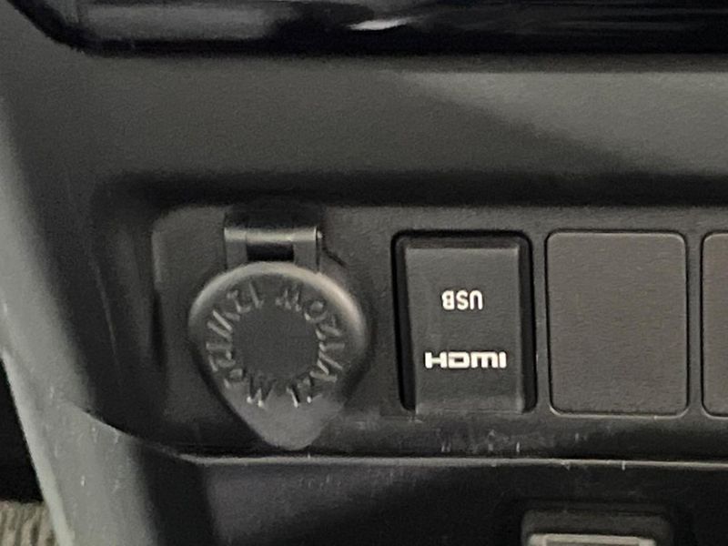 2021 Toyota Roomy 4BA-M900A (UW-6a939fd1e753e)[23]