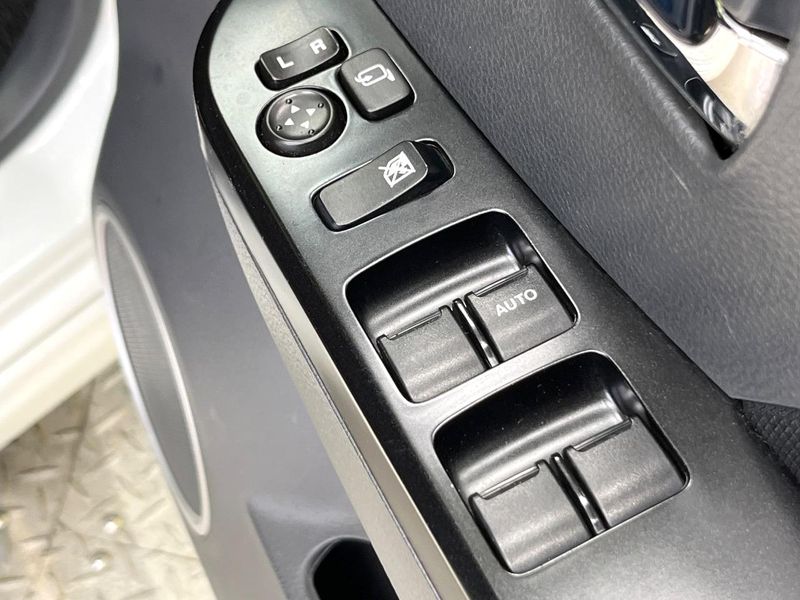 2012 Suzuki Wagon R DBA-MH23S (UW-6a939ffb0bbec)[27]