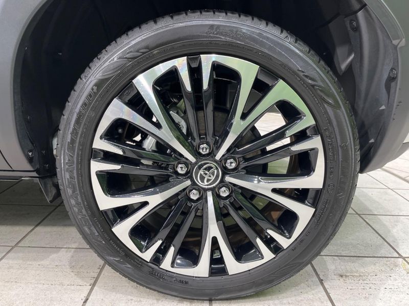 2024 Toyota Yaris Cross 5BA-MXPB10 (UW-6a93a0602d8c8)[20]