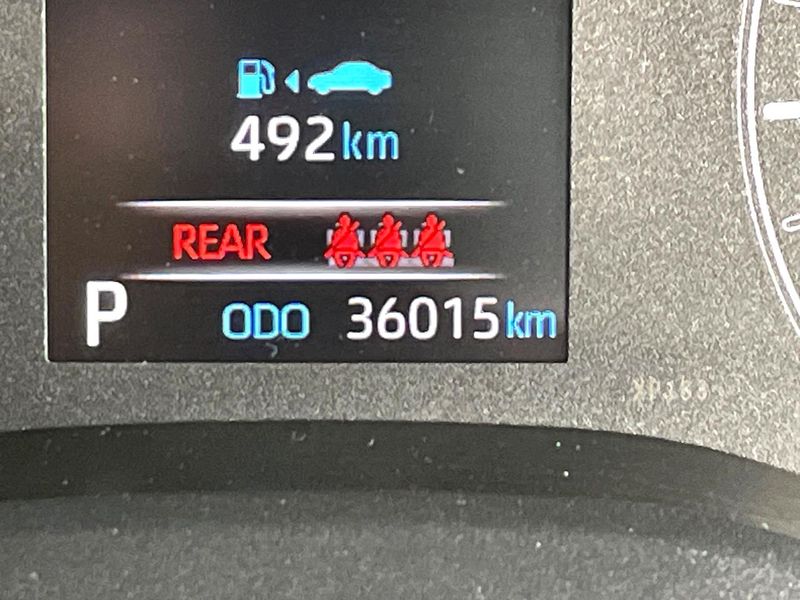 2021 Toyota Yaris 6AA-MXPH10 (UW-6a93a06377fa2)[2]