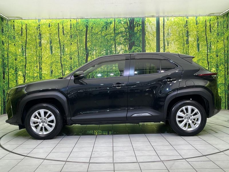 2021 Toyota Yaris Cross 6AA-MXPJ10 (UW-6a93a06545b15)[19]