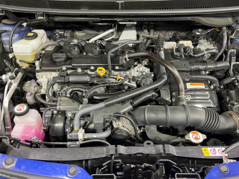 2021 Toyota Yaris Cross 6AA-MXPJ15 (UW-6a93a070a5308)[5]
