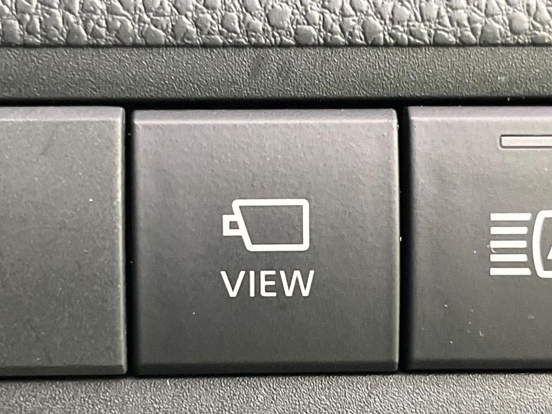 2023 Toyota Aqua 6AA-MXPK11 (UW-6a93a075a7129)[9]