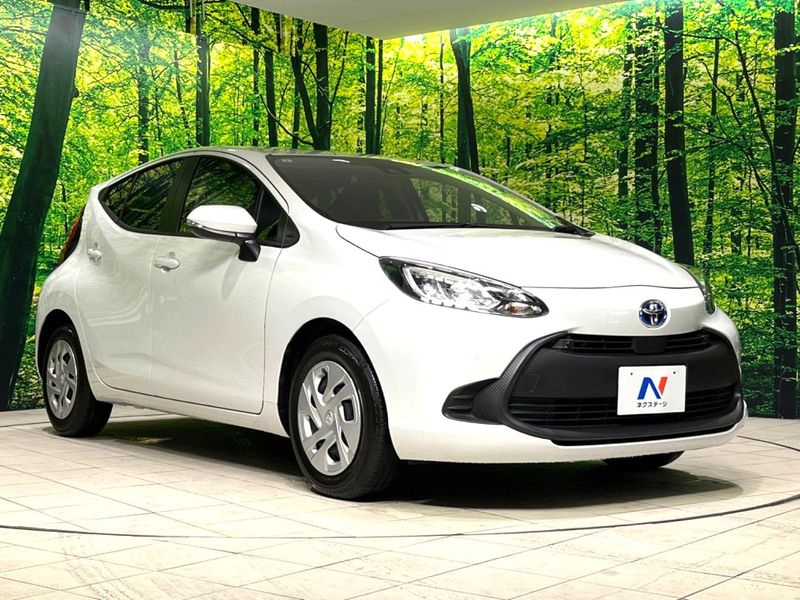 2023 Toyota Aqua 6AA-MXPK11 (UW-6a93a076514a1)[20]