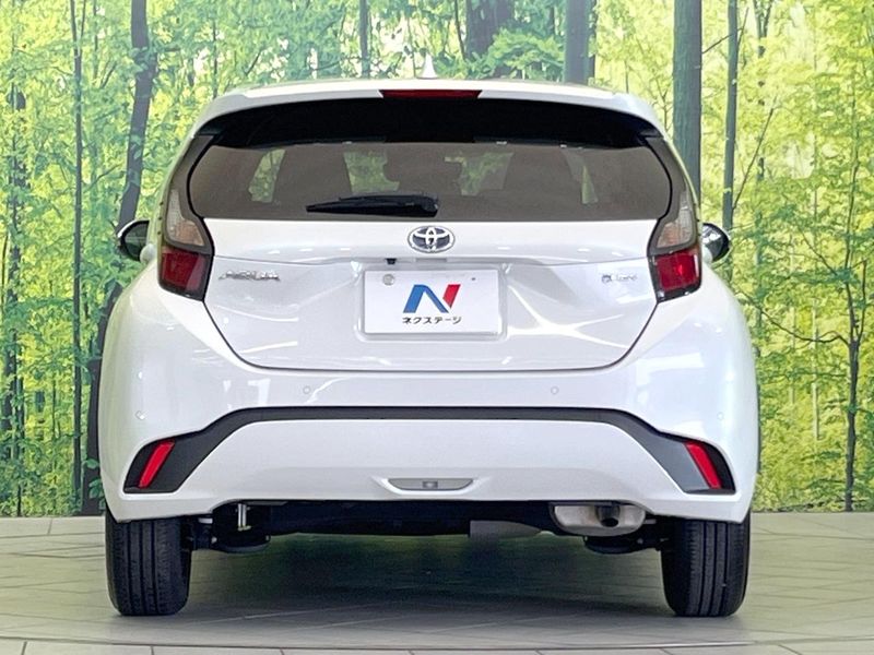 2025 Toyota Aqua 6AA-MXPK11 (UW-6a93a078b60d3)[9]