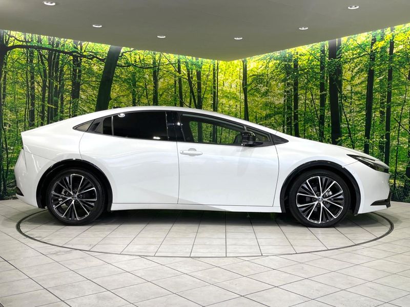 2023 Toyota Prius 6AA-MXWH60 (UW-6a93a0934662a)[21]