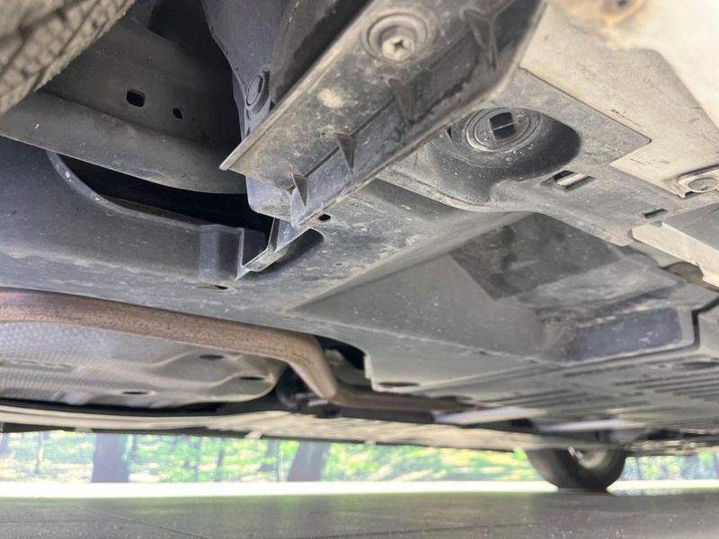 2024 Toyota Prius 6AA-MXWH60 (UW-6a93a0966c5be)[12]