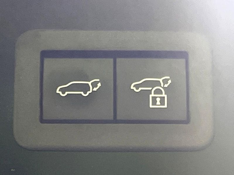 2024 Toyota Prius 6AA-MXWH65 (UW-6a93a09a77891)[14]
